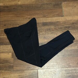 Ewedoos Women’s Black Leggings & Athletic Pants with 2 Pockets - Large